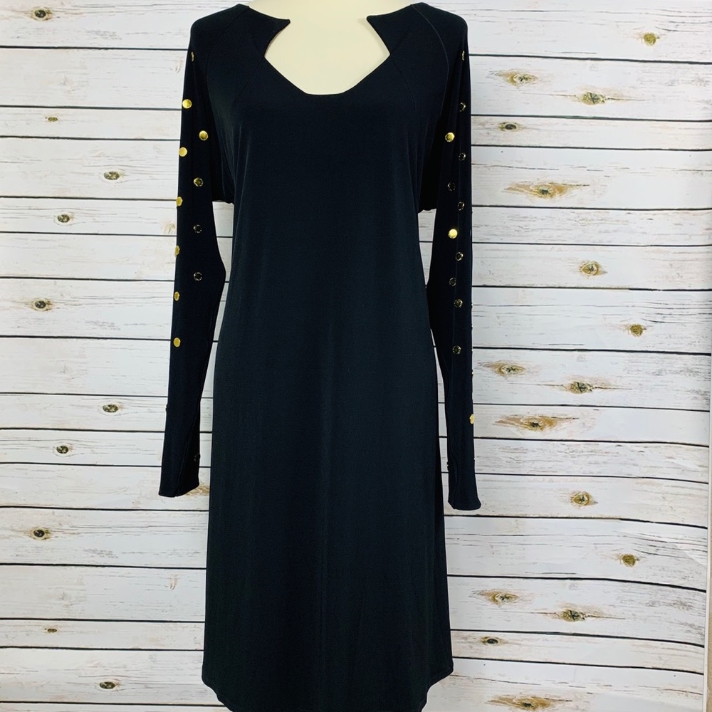 Eva Varro Long Sleeve Gold Button Straight Dress